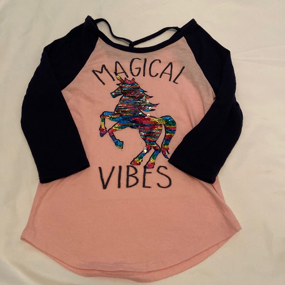 Kids sequin unicorn shirt Sz 6